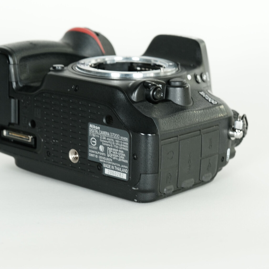 Nikon D7200