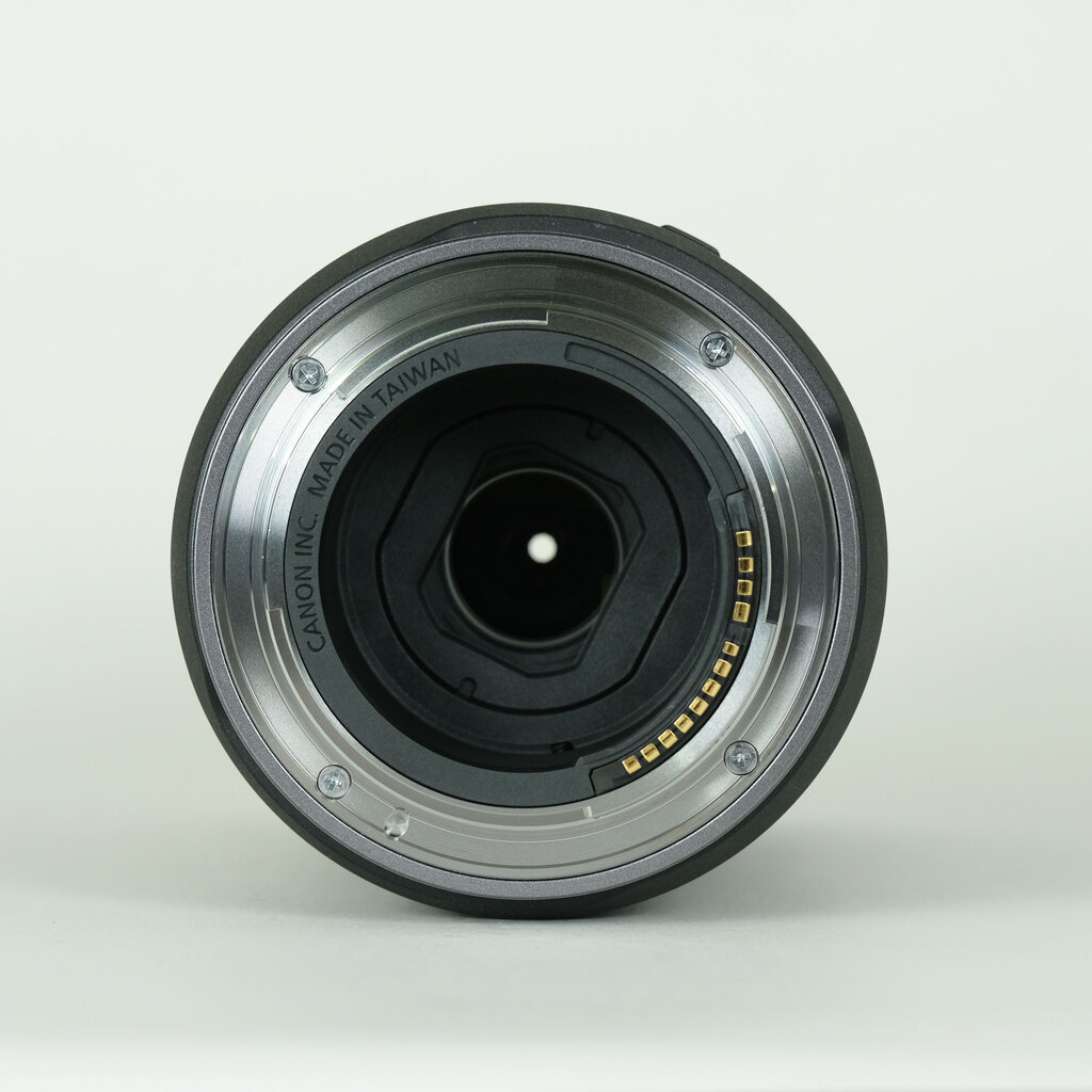 Canon RF100-400mm F5.6-8 IS USM Canon RF100-400mm F5.6-8 IS USM