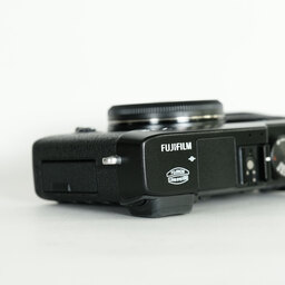 FUJIFILM X-E2