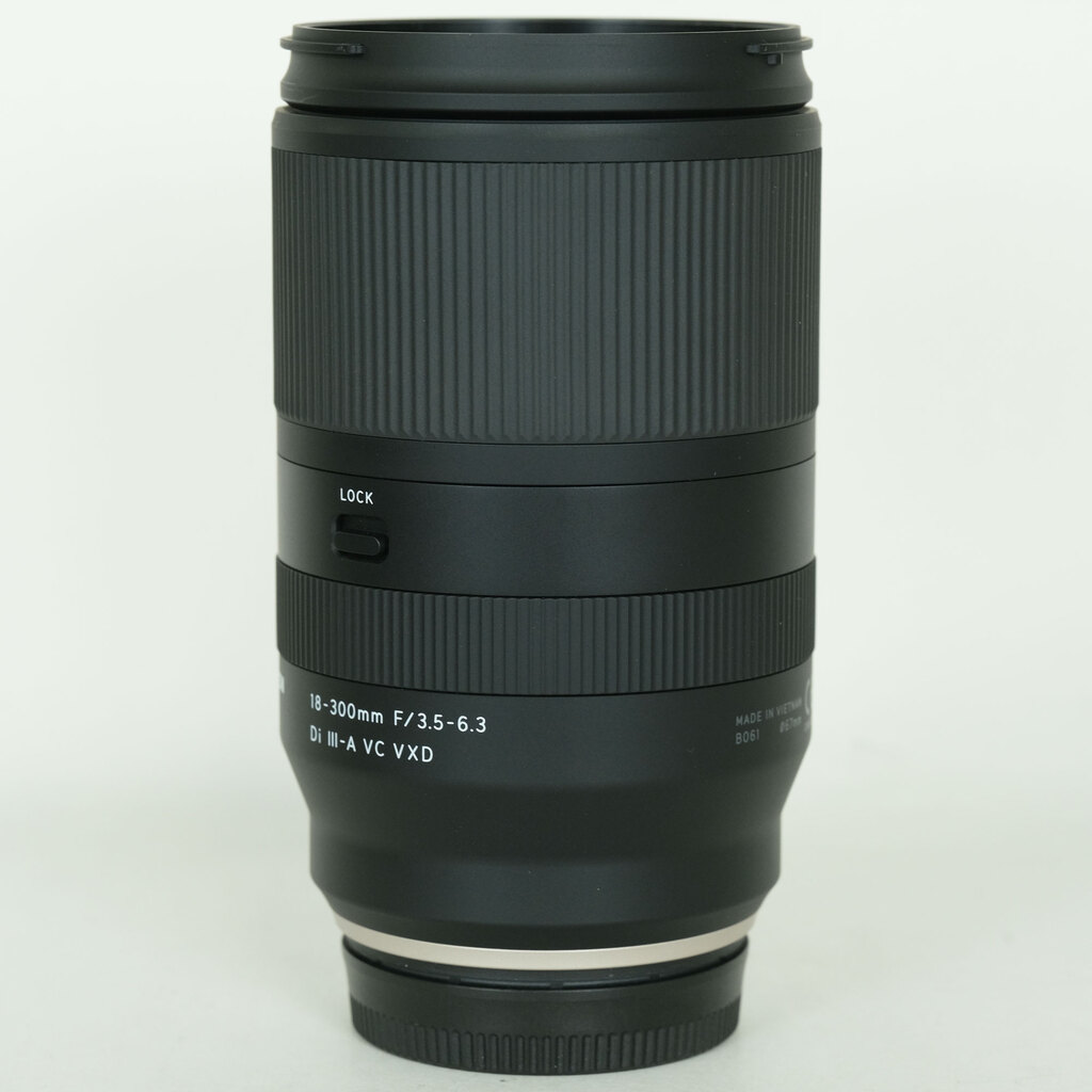 TAMRON 18-300mm F/3.5-6.3 Di III-A VC VXD (Model B061) [フジフイルムX用]