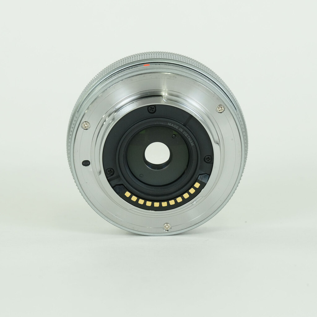 OLYMPUS M.ZUIKO DIGITAL ED 14-42mm F3.5-5.6 EZ シルバー OLYMPUS M.ZUIKO DIGITAL ED 14-42mm F3.5-5.6 EZ シルバー