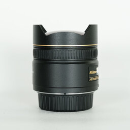 Nikon AF DX Fisheye-Nikkor 10.5mm F2.8G ED