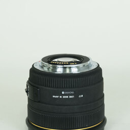 SIGMA 50mm F1.4 EX DG HSM (キヤノンEF用) SIGMA 50mm F1.4 EX DG HSM (キヤノンEF用)