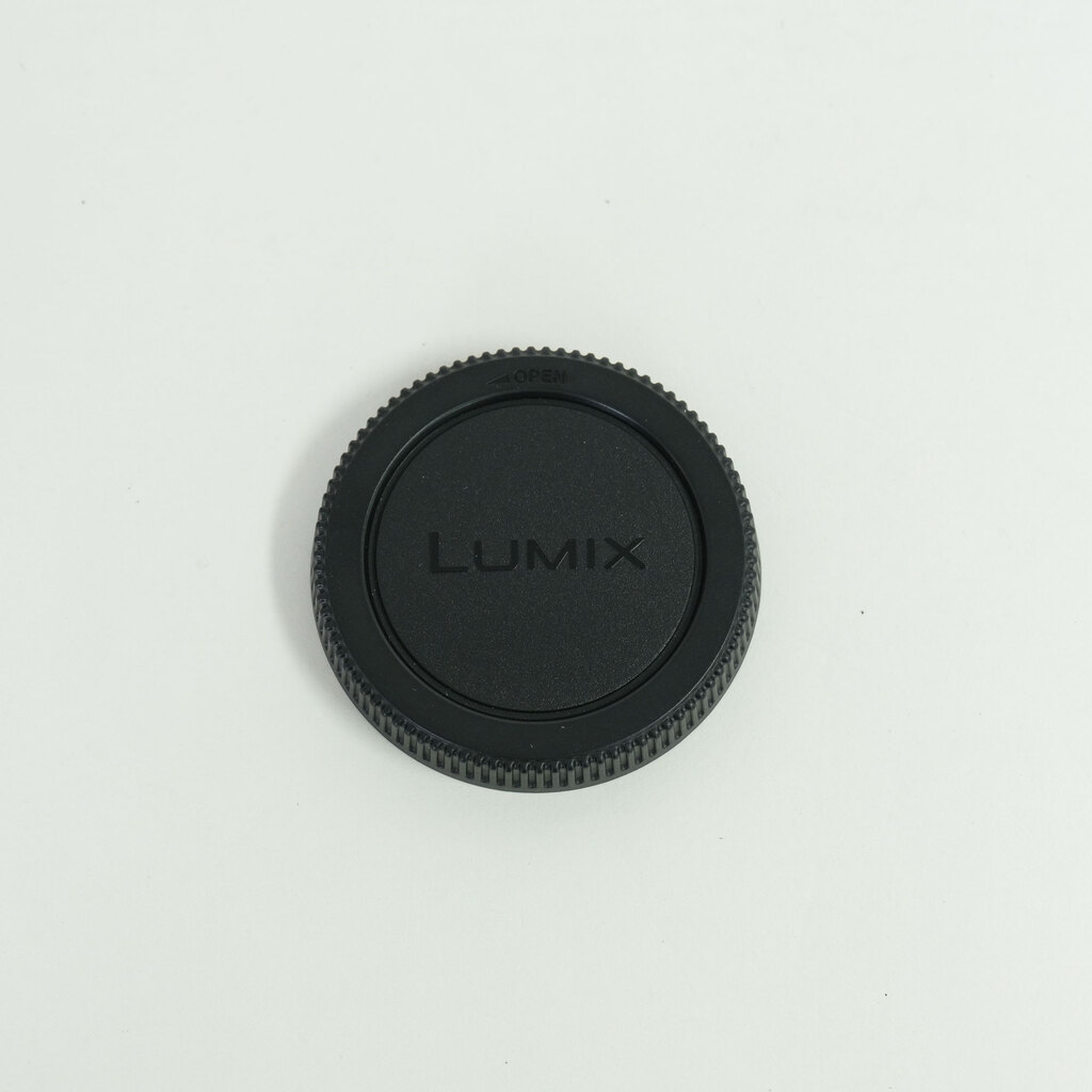 Panasonic LUMIX G 42.5mm / F1.7 ASPH. / POWER O.I.S.