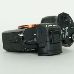SONY α7 III（ILCE-7M3）
