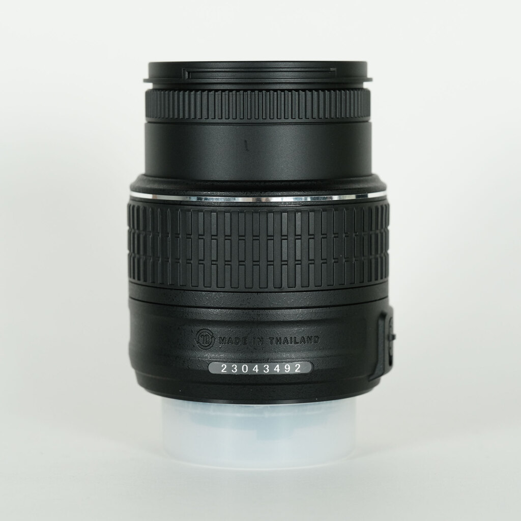 Nikon AF-S DX NIKKOR 18-55mm f3.5-5.6G VR II
