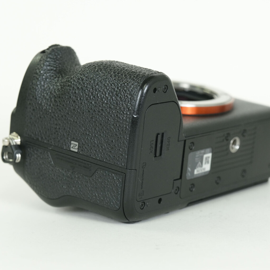 SONY α7R IV(ILCE-7RM4) SONY α7R IV(ILCE-7RM4)