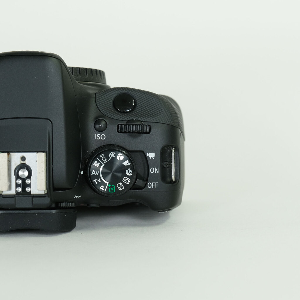 Canon EOS Kiss X7 Canon EOS Kiss X7