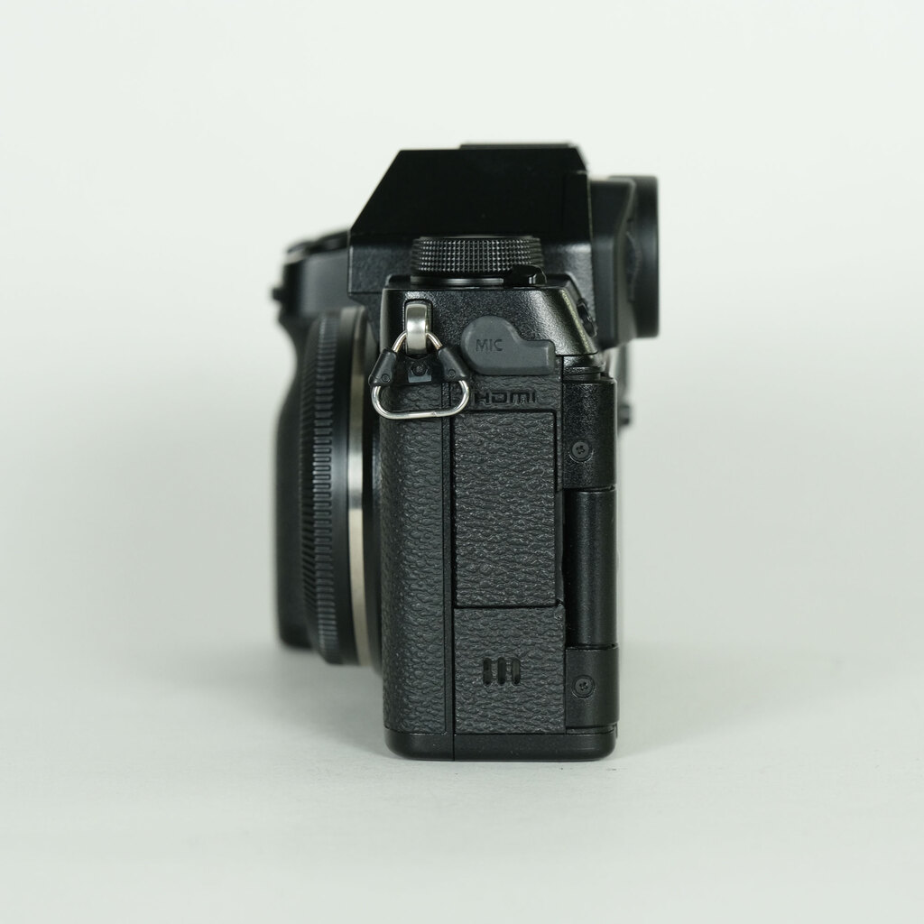 FUJIFILM X-S10 FUJIFILM X-S10