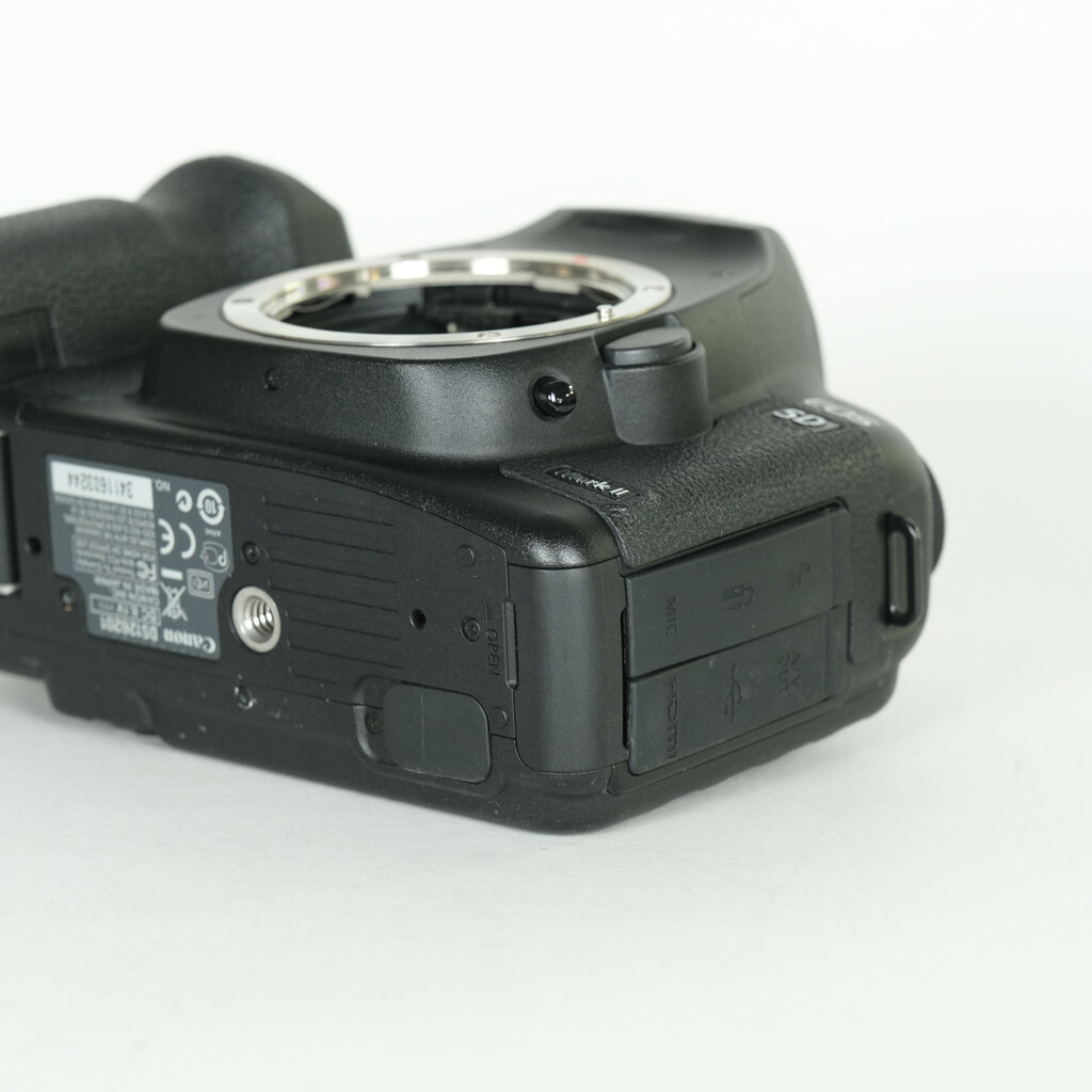 Canon EOS 5D MarkII ボディ