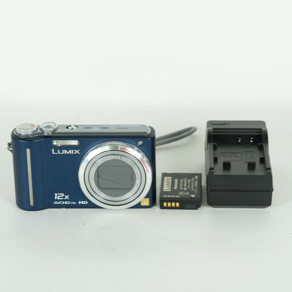 Panasonic LUMIX DMC-TZ7-A ブルーの出品 | ONE SCENE（ワンシーン）