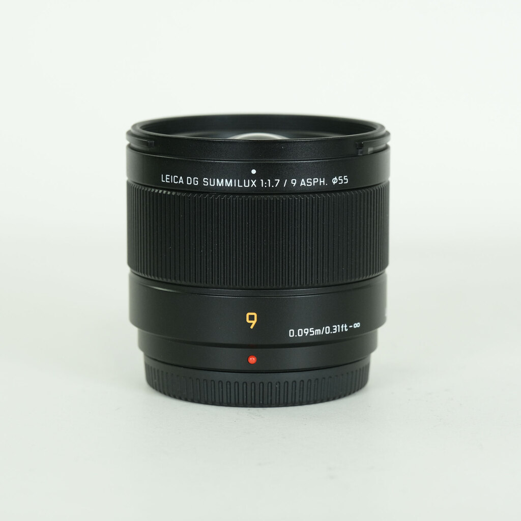 Panasonic LEICA DG SUMMILUX 9mm / F1.7 ASPH.