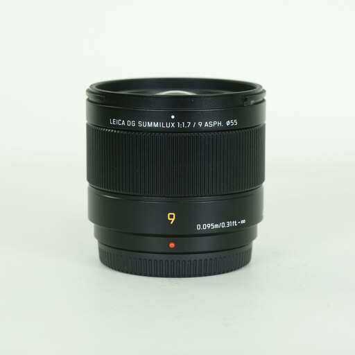 Panasonic LEICA DG SUMMILUX 9mm / F1.7 ASPH. Panasonic LEICA DG SUMMILUX 9mm / F1.7 ASPH.
