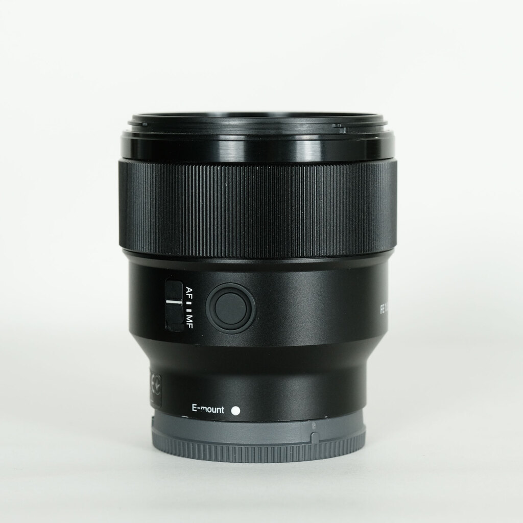 SONY FE 85mm F1.8 SEL85F18