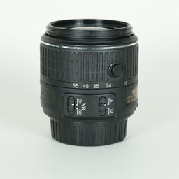 Nikon AF-S DX NIKKOR 18-55mm f3.5-5.6G VR II