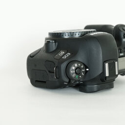 Canon EOS 6D Mark II