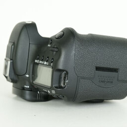 Canon EOS 7D Mark II