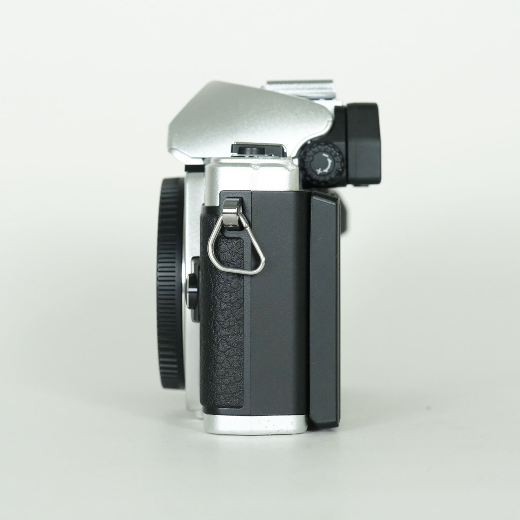 OLYMPUS OM-D E-M10 Mark II