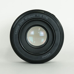 Canon RF50mm F1.8 STM