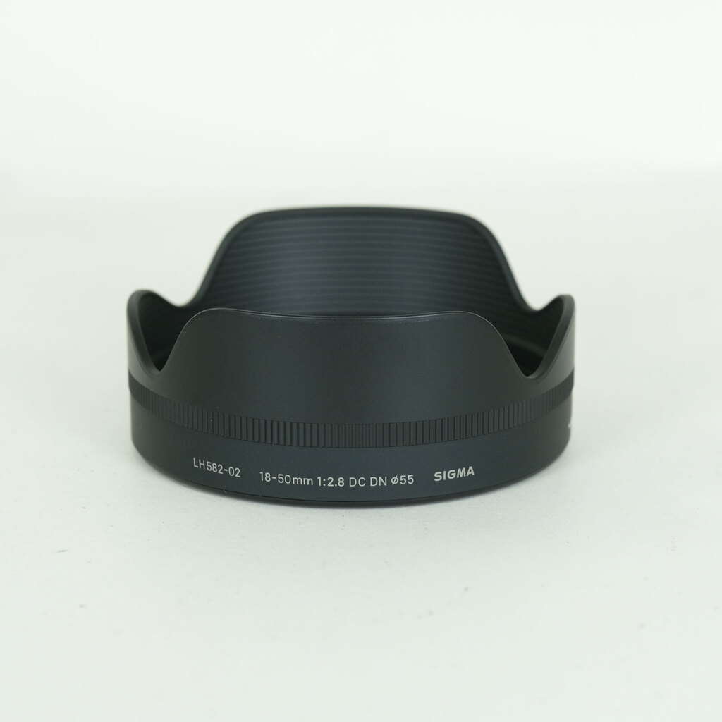 SIGMA 18-50mm F2.8 DC DN｜Contemporary [キヤノンRF用]