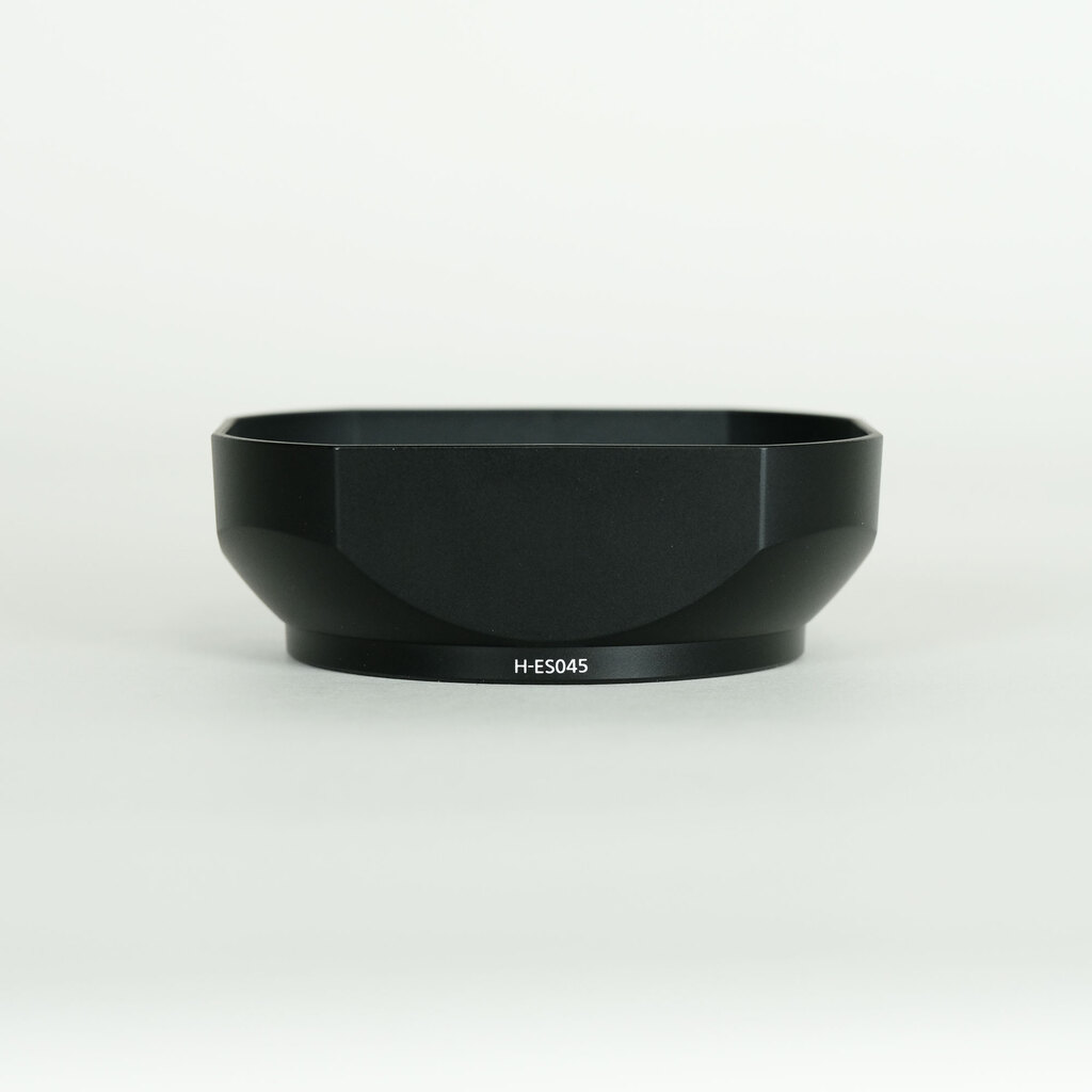 Panasonic LEICA DG MACRO-ELMARIT 45mm F2.8 ASPH. MEGA O.I.S.