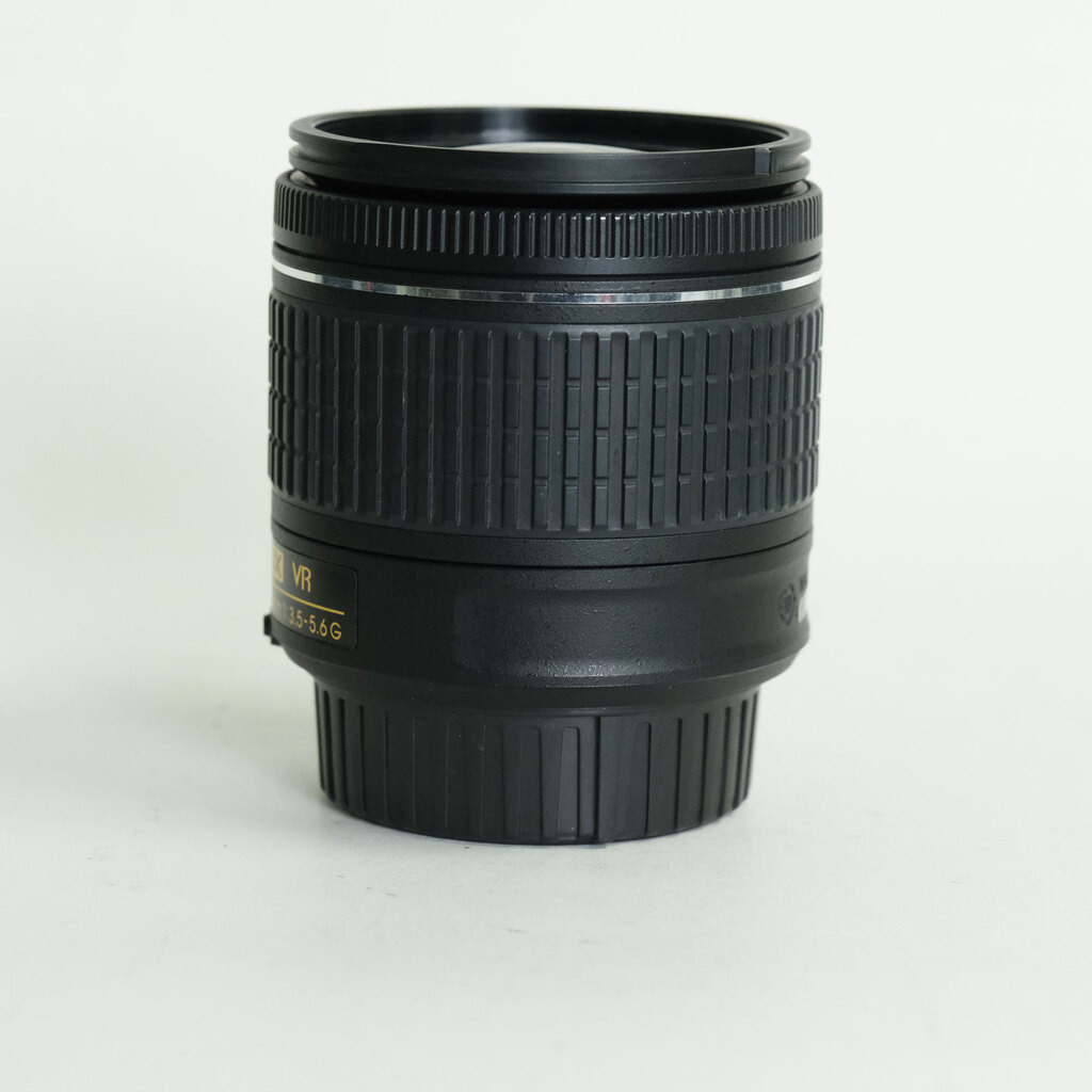 Nikon AF-P DX NIKKOR 18-55mm F3.5-5.6G VR