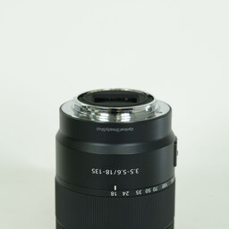 SONY E 18-135mm F3.5-5.6 OSS SEL18135