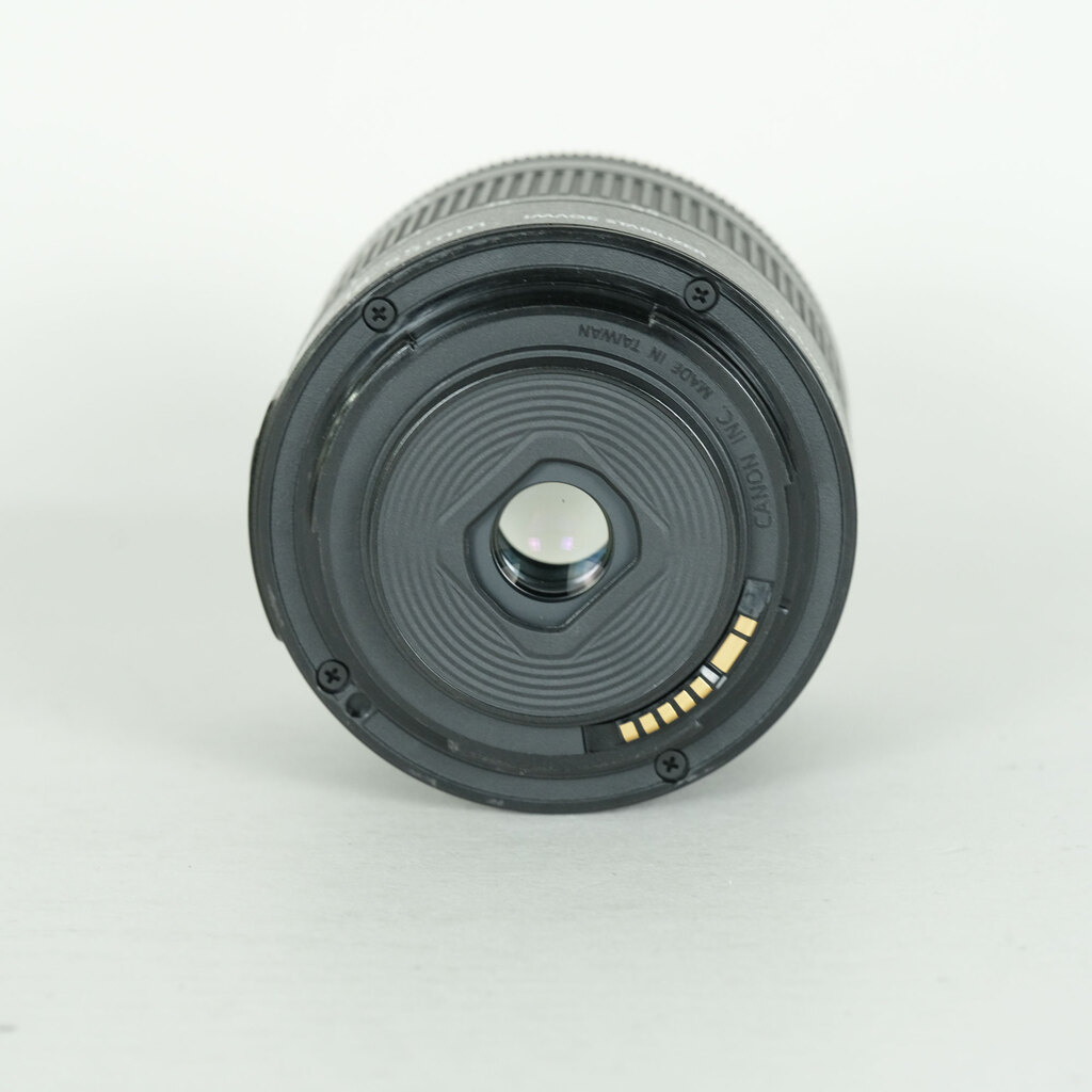 Canon EF-S18-55mm F4-5.6 IS STM