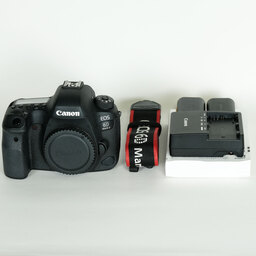 Canon EOS 6D Mark II