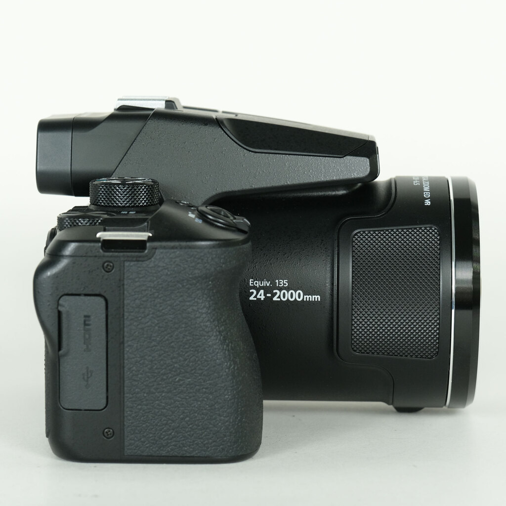Nikon COOLPIX P950