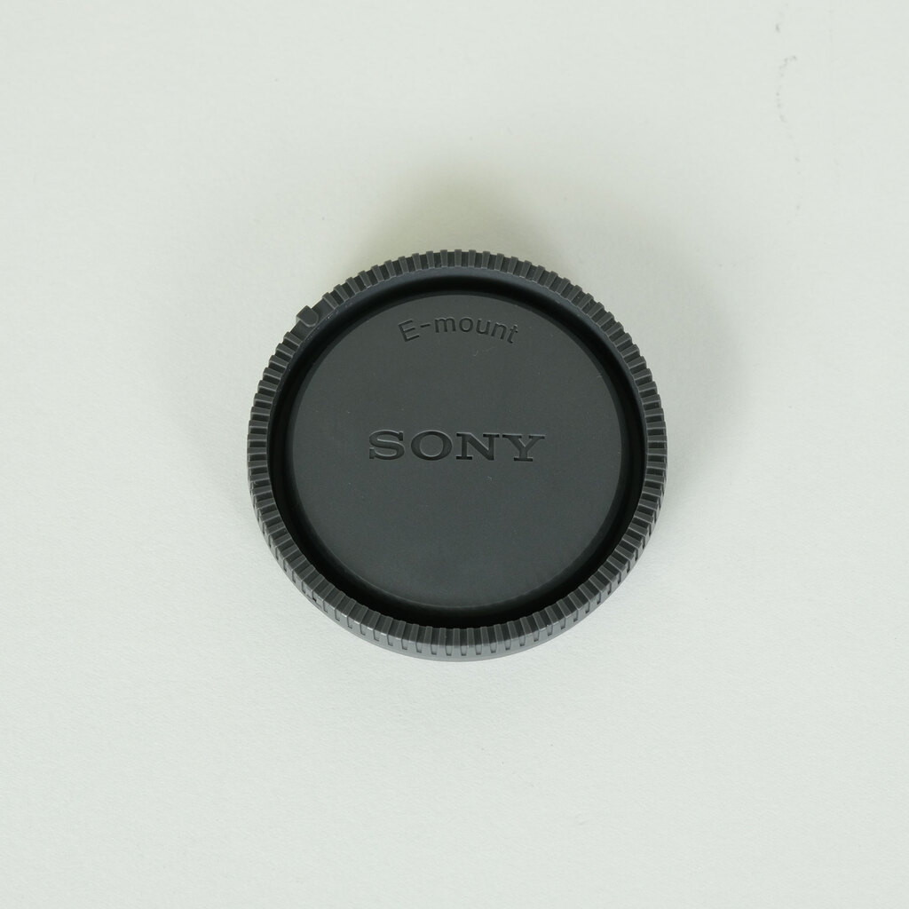 SONY E 10-18mm F4 OSS SEL1018