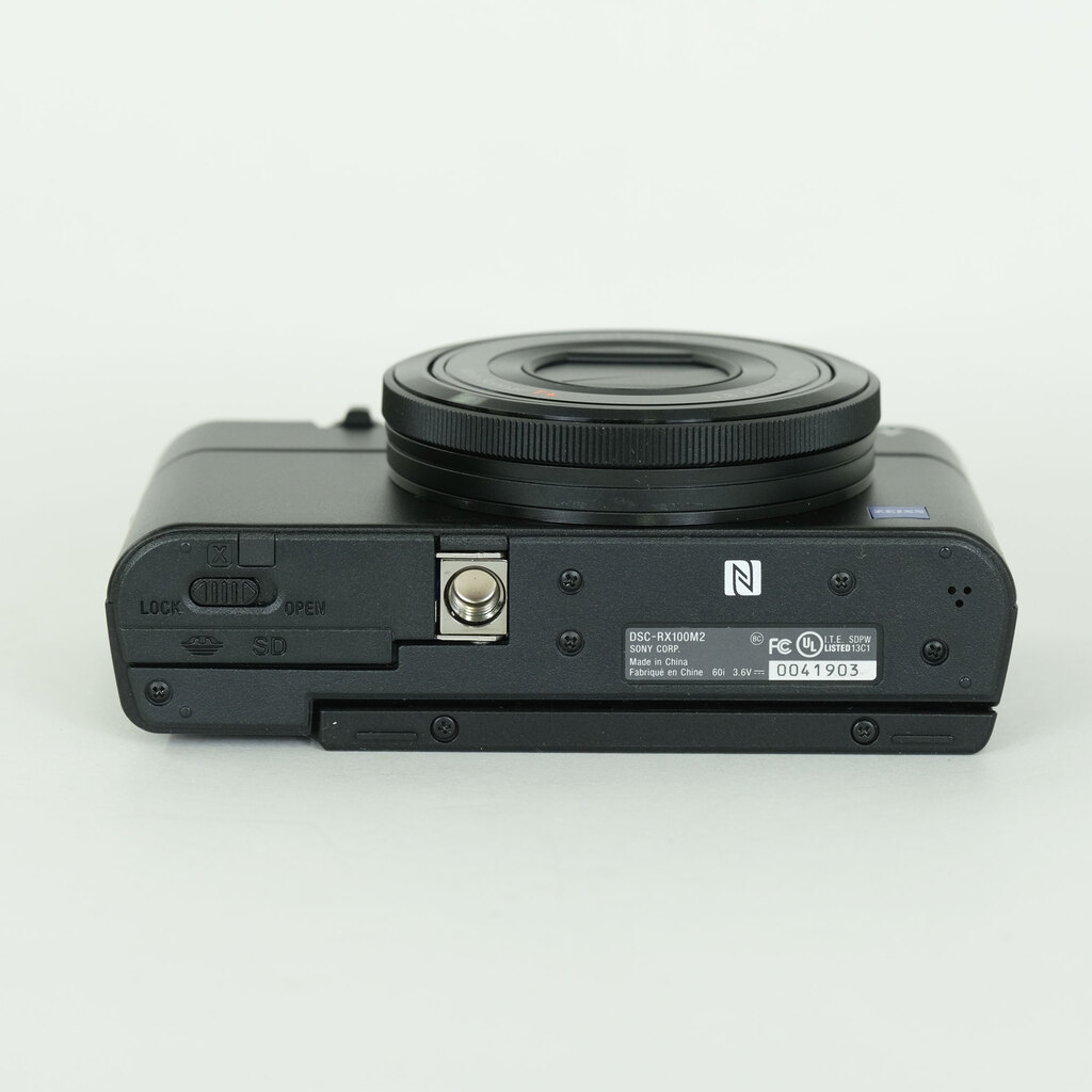 SONY Cyber-shot DSC-RX100M2