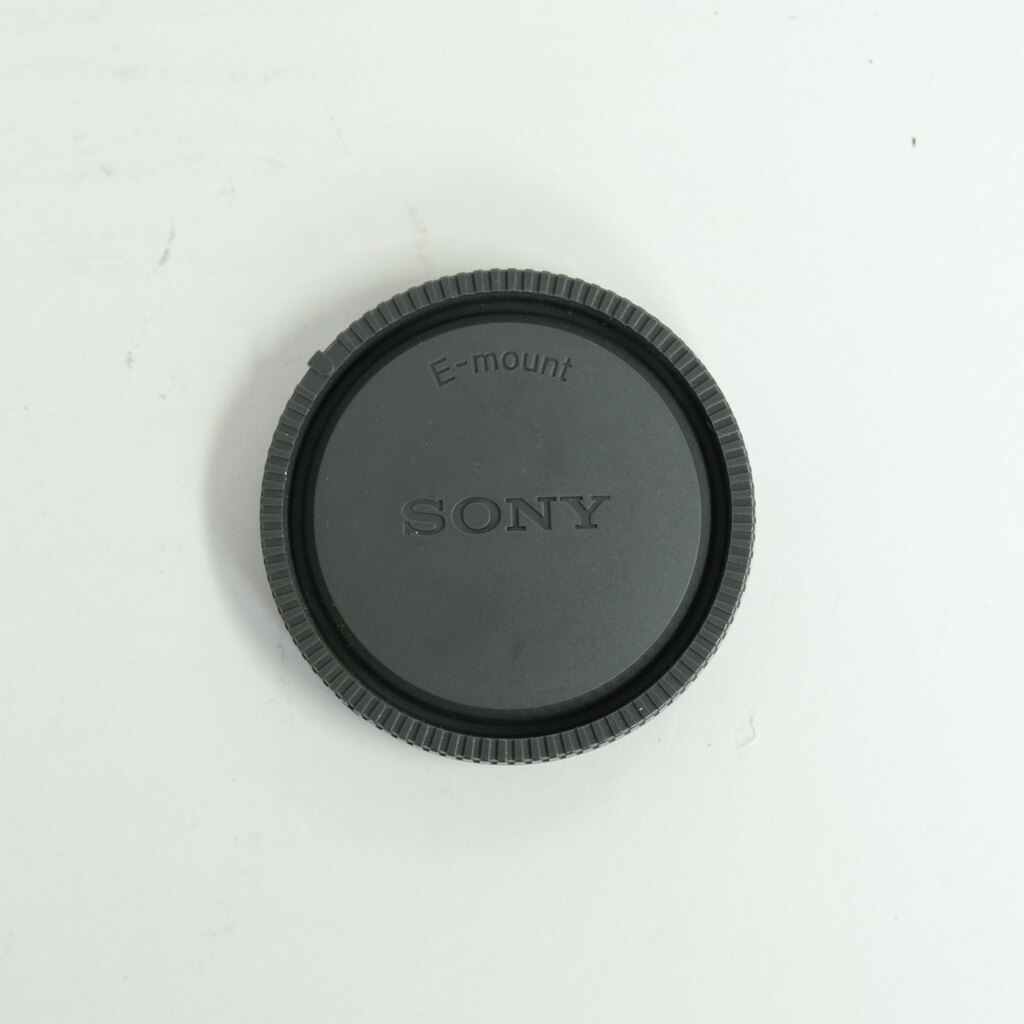 SONY E 35mm F1.8 OSS SEL35F18