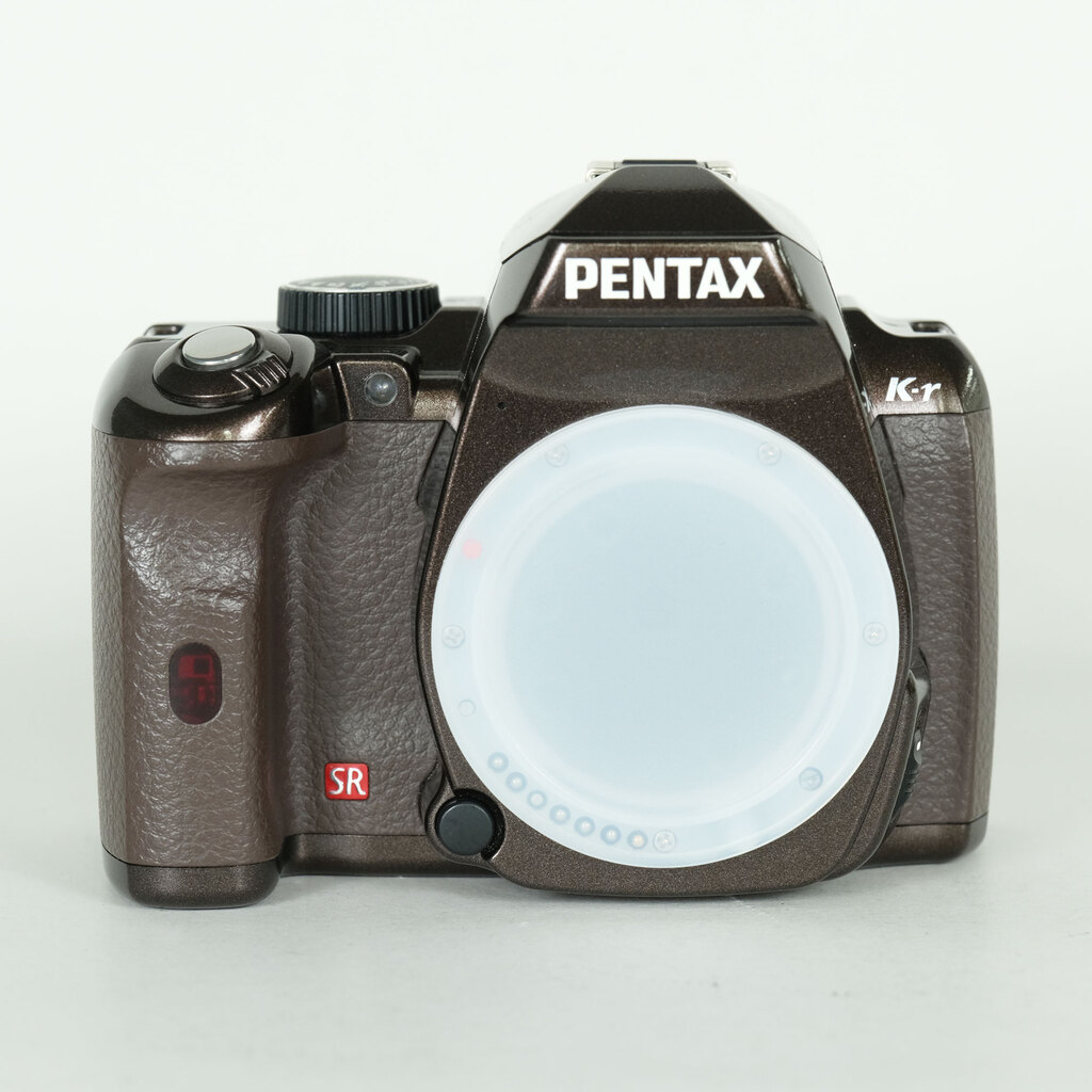 ★PENTAX K-rオーダーカラーデジタルカメラ&付属品一式超美品！★ PENTAX K-r ボディ オーダーカラーの出品 | ONE SCENE（ワンシーン）