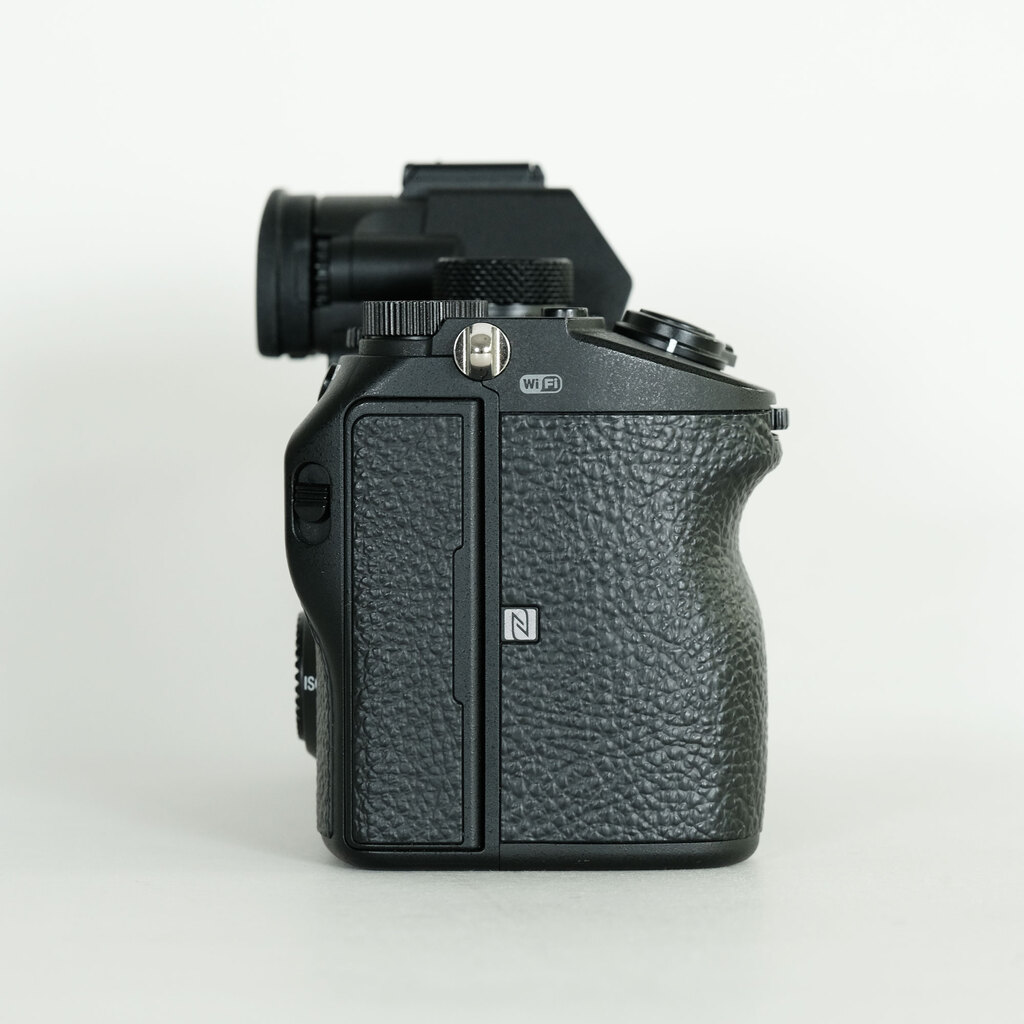 SONY α7 III（ILCE-7M3）