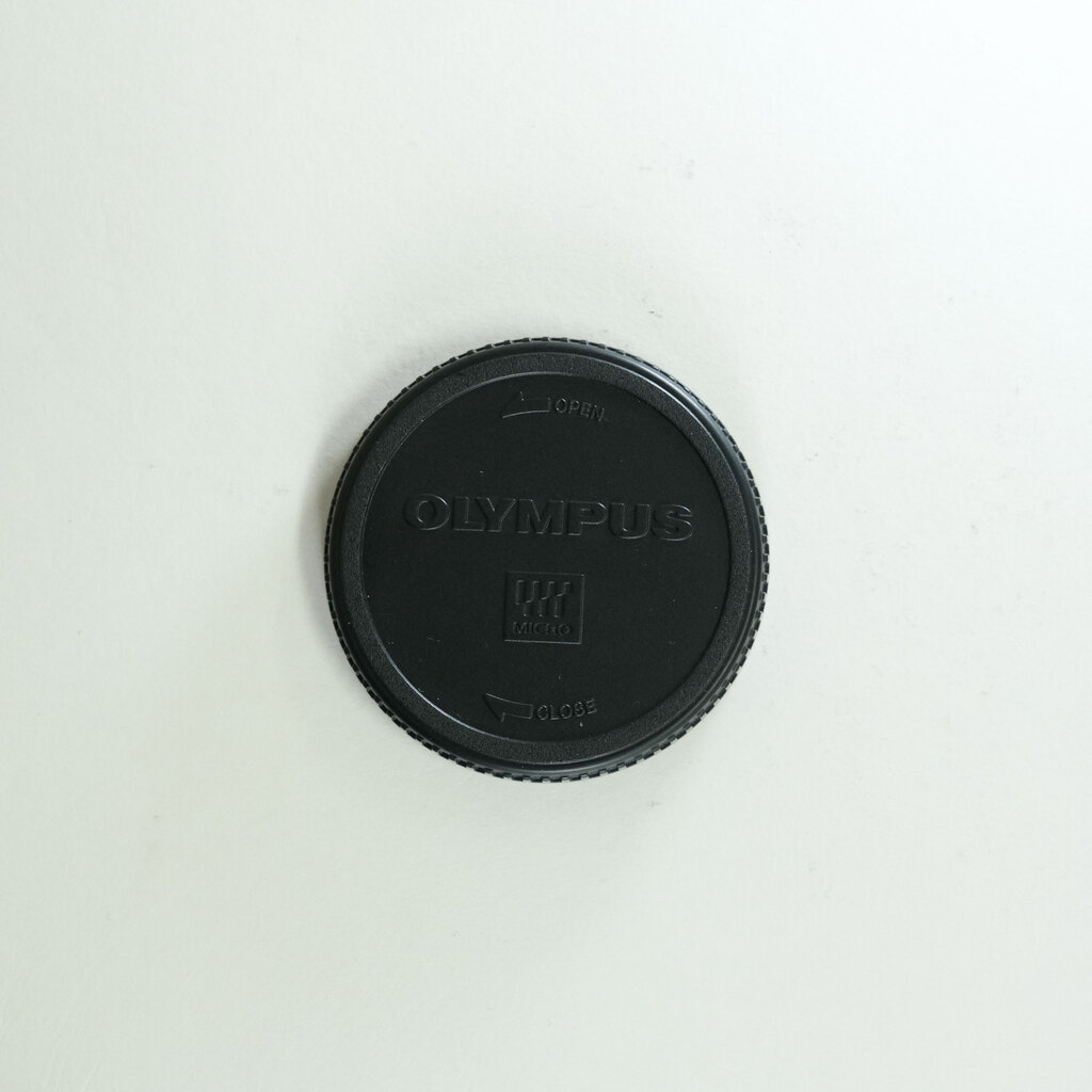 OLYMPUS M.ZUIKO DIGITAL ED 12-40mm F2.8 PRO OLYMPUS M.ZUIKO DIGITAL ED 12-40mm F2.8 PRO