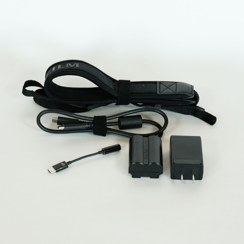 FUJIFILM X-T4 FUJIFILM X-T4