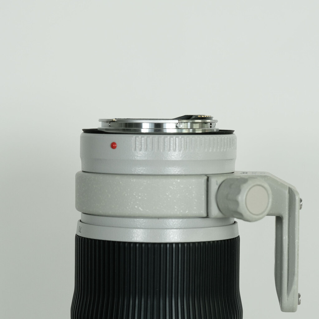 Canon EF70-200mm F4L IS II USM Canon EF70-200mm F4L IS II USM