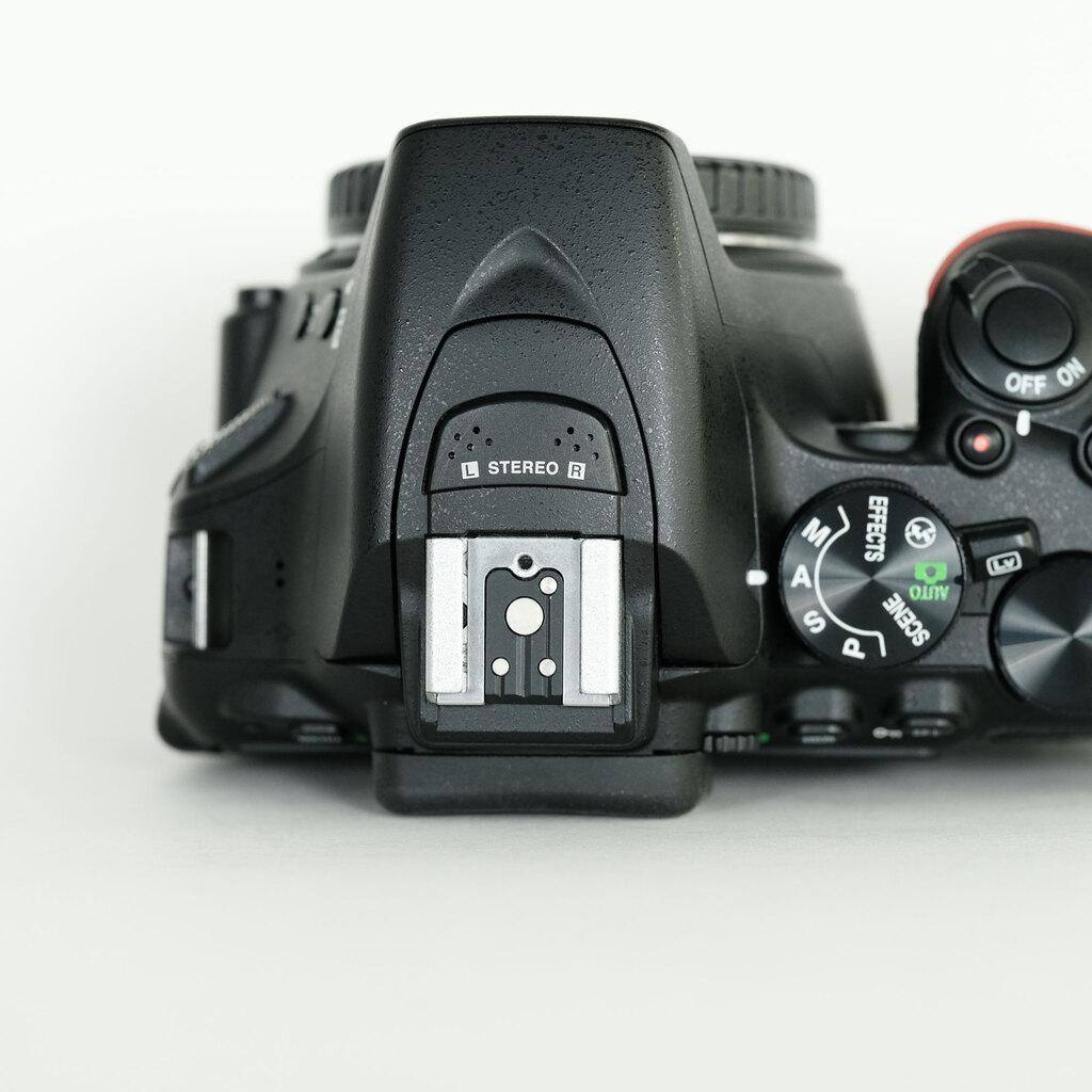 Nikon D5500 ダブルズームキット ブラック