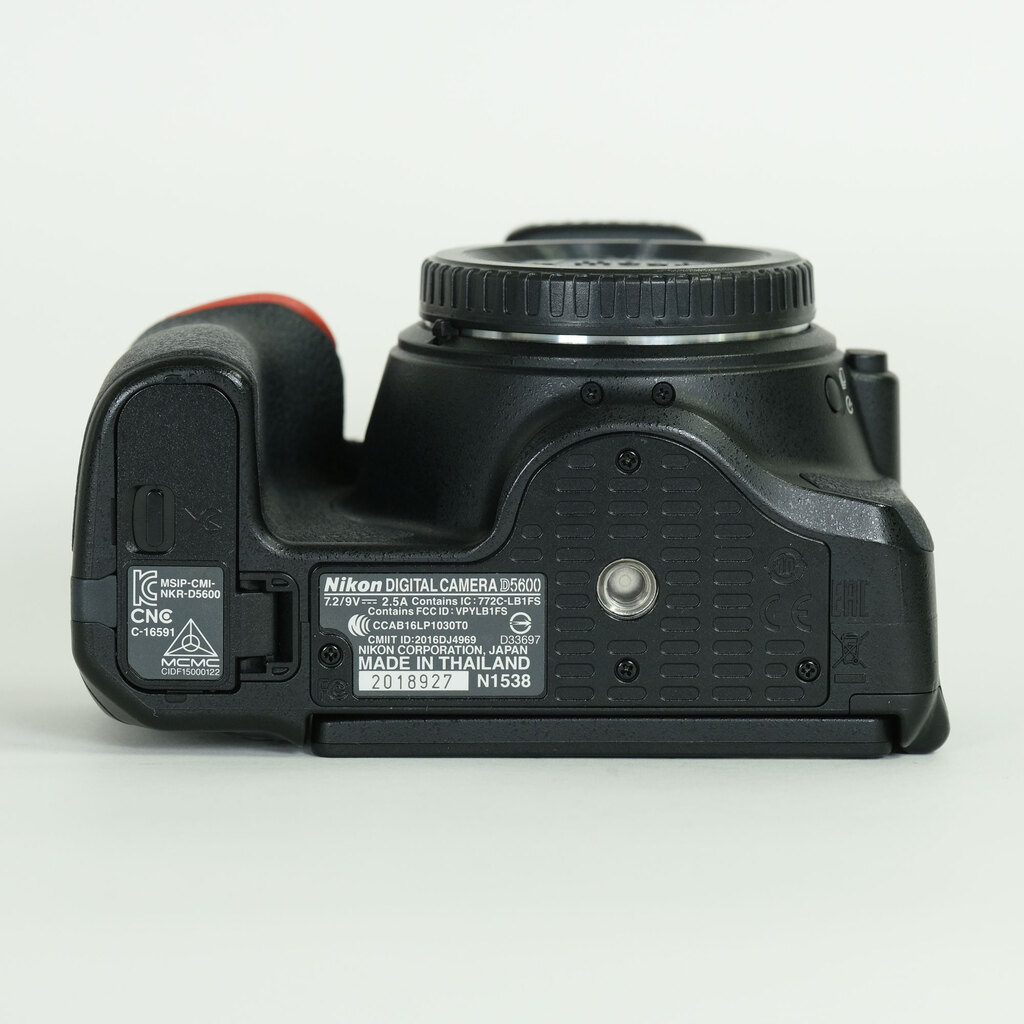 Nikon D5600
