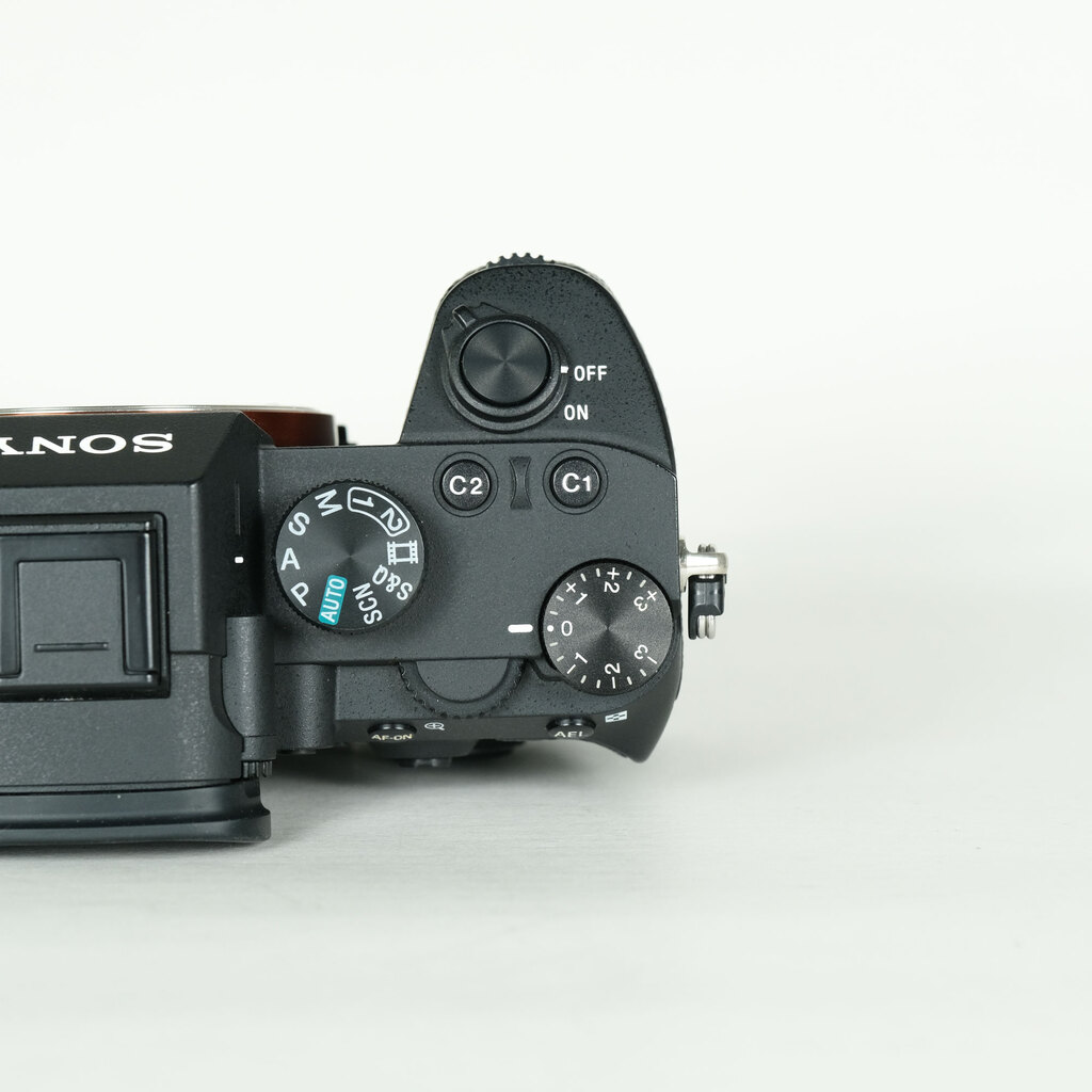 SONY α7 III(ILCE-7M3) SONY α7 III(ILCE-7M3)
