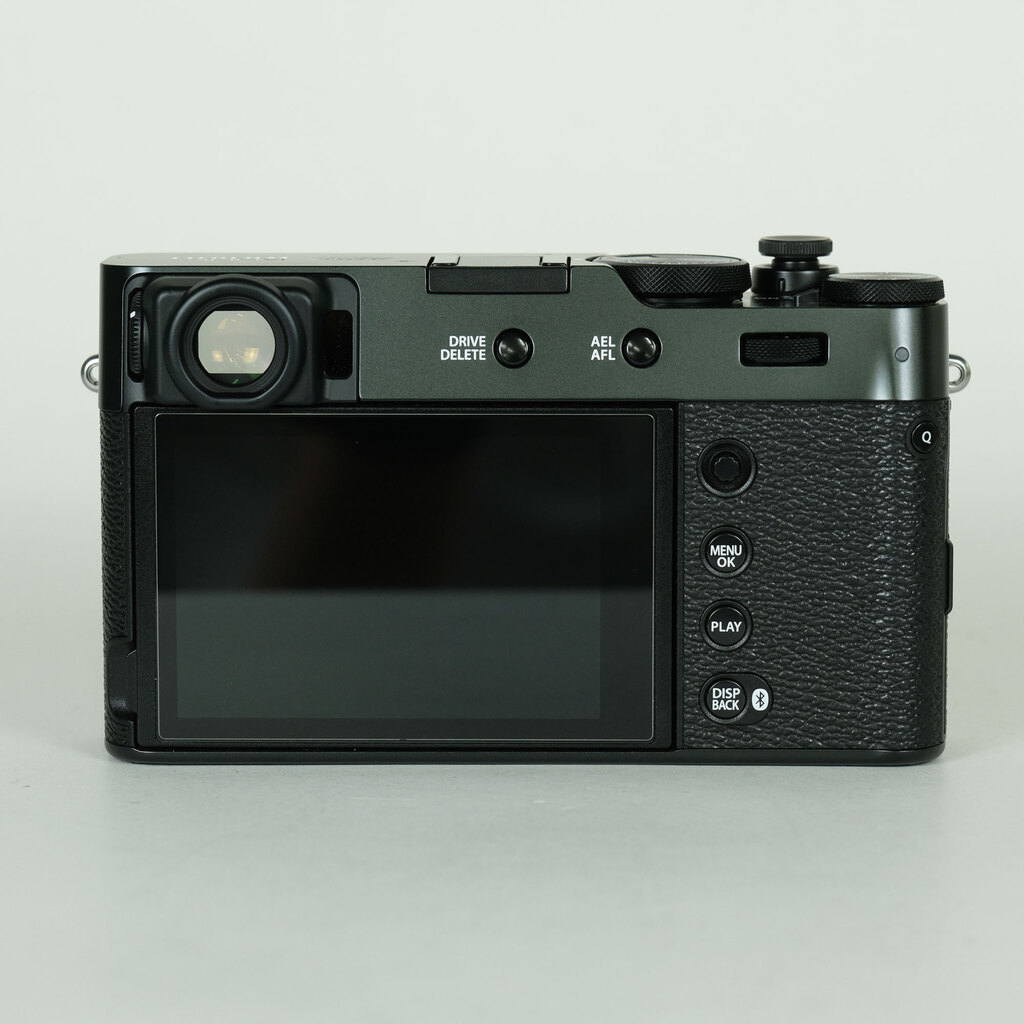 FUJIFILM X100VI [�u���b�N]