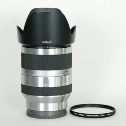 SONY E18-200mm F3.5-6.3 OSS SEL18200