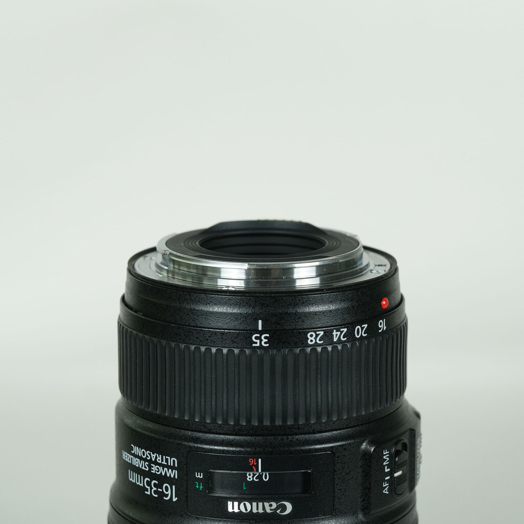 Canon EF16-35mm F4L IS USMの出品 | ONE SCENE（ワンシーン）
