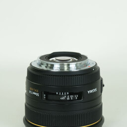 SIGMA 50mm F1.4 EX DG HSM (キヤノンEF用)