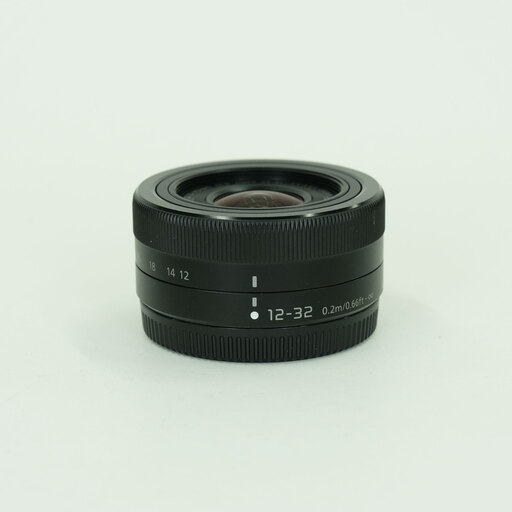 Panasonic LUMIX G VARIO 12-32mm / F3.5-5.6 ASPH. / MEGA O.I.S. Panasonic LUMIX G VARIO 12-32mm / F3.5-5.6 ASPH. / MEGA O.I.S.