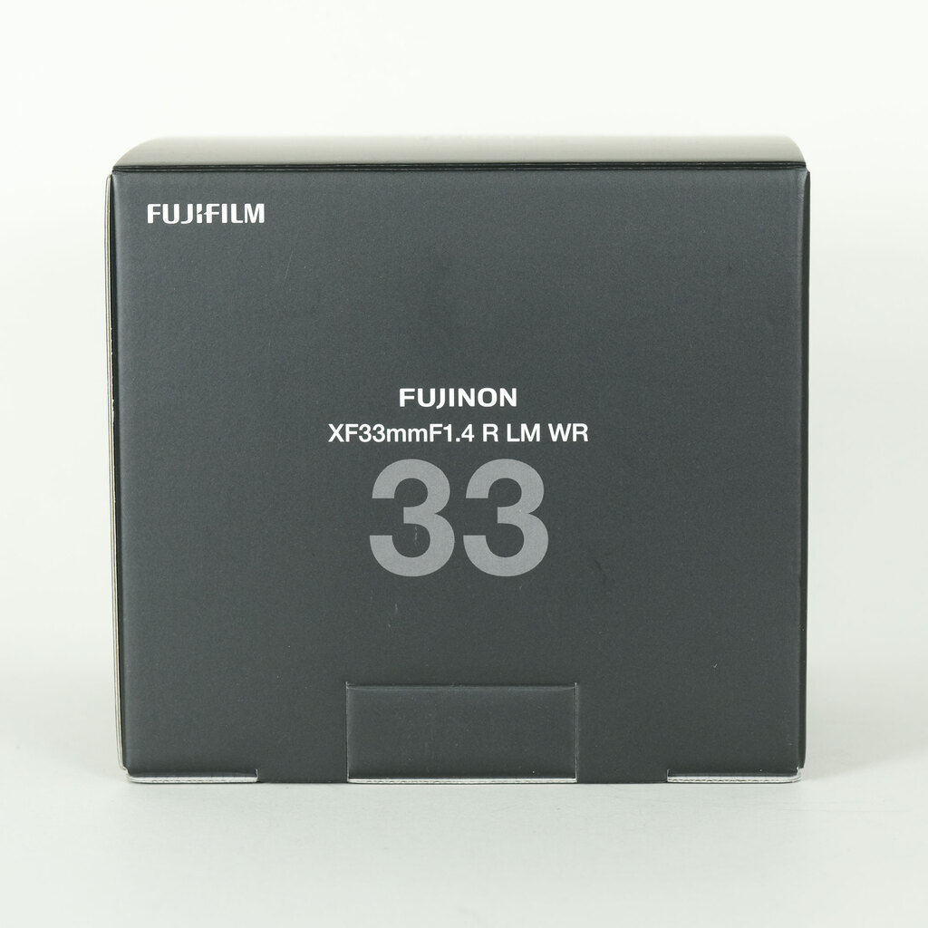 FUJIFILM XF33mmF1.4 R LM WR