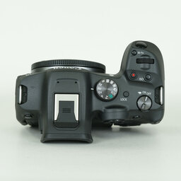 Canon EOS R7