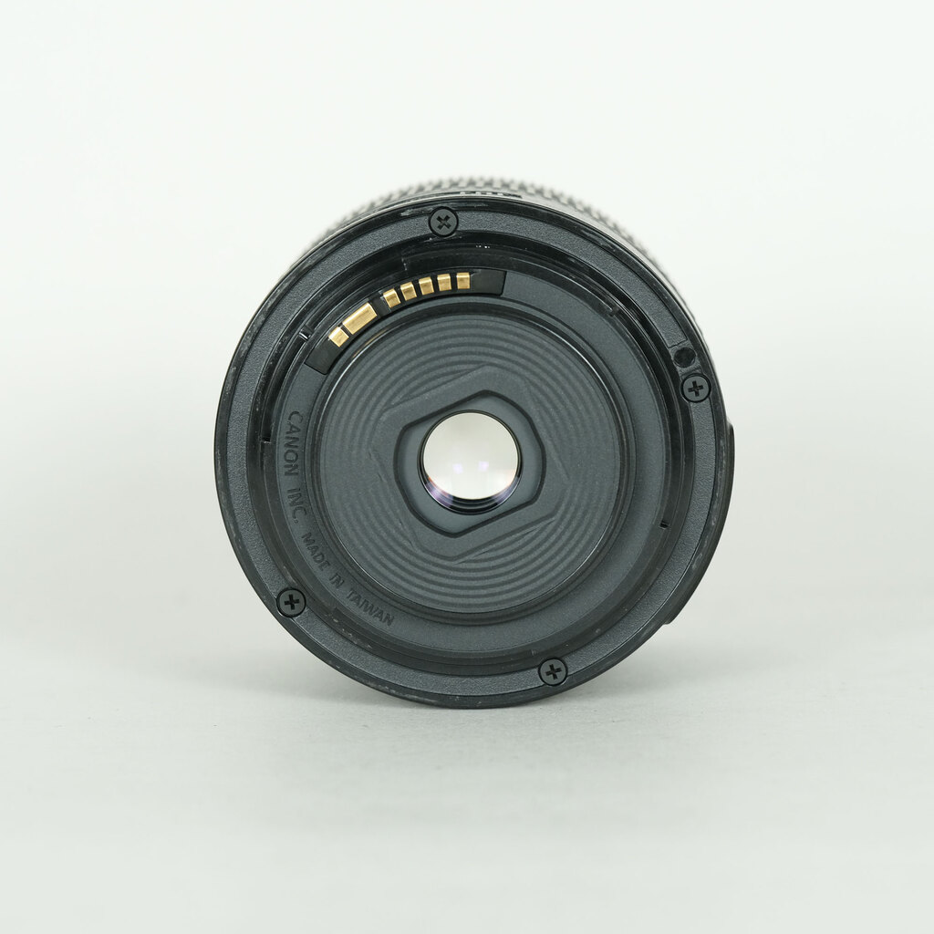 Canon EF-S18-55mm F4-5.6 IS STM Canon EF-S18-55mm F4-5.6 IS STM