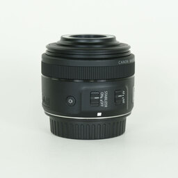 Canon EF-S35mm F2.8 マクロ IS STM